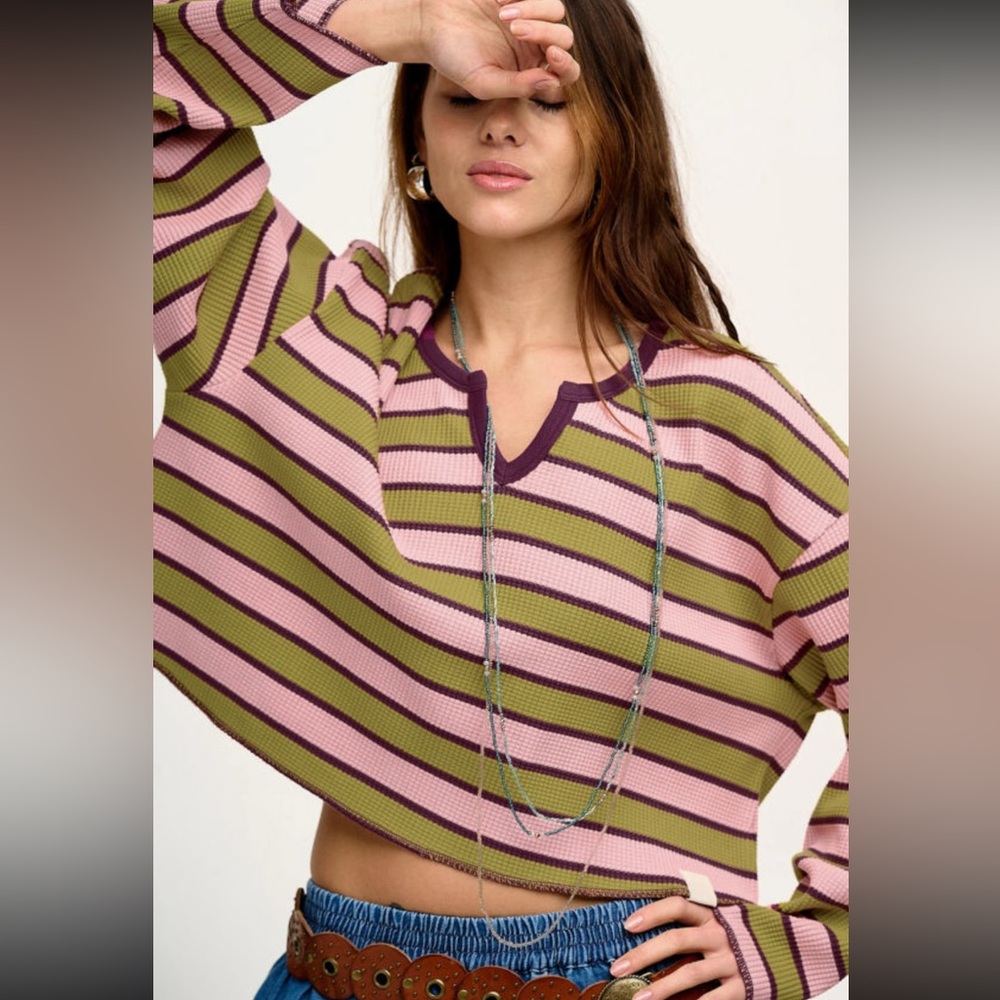 NWOT State Of Fashion Boutique Striped V-Neck Long Sleeve Waffle Knit Medium - Picture 2 of 8